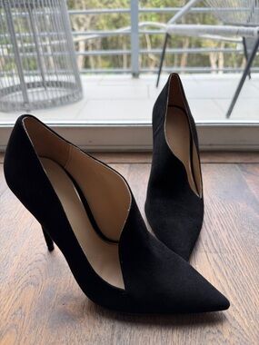 Zara Black Pointed Toe Stiletto Pumps